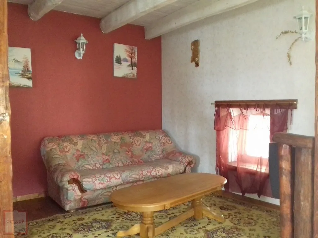 MAISON DE VILLAGE TOUS COMMERCES