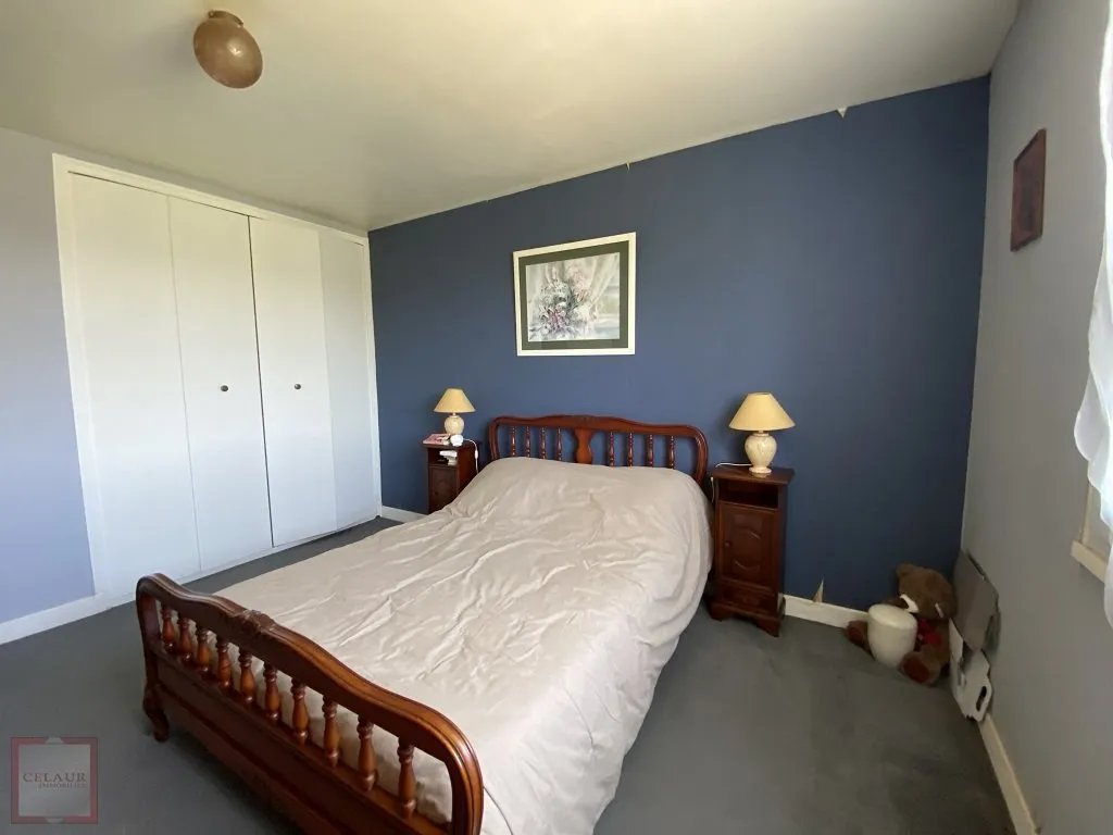 PAVILLON SUR SOUS-SOL AVEC TERRAIN