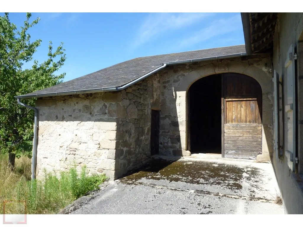 SYMPATHIQUE CORPS DE FERME