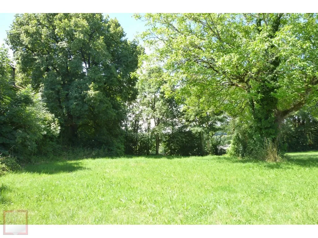 SYMPATHIQUE CORPS DE FERME