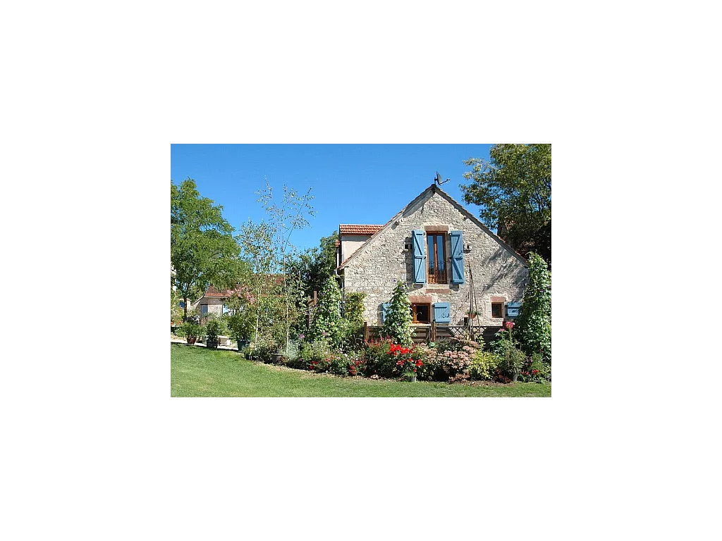 Ensemble immobilier avec gites