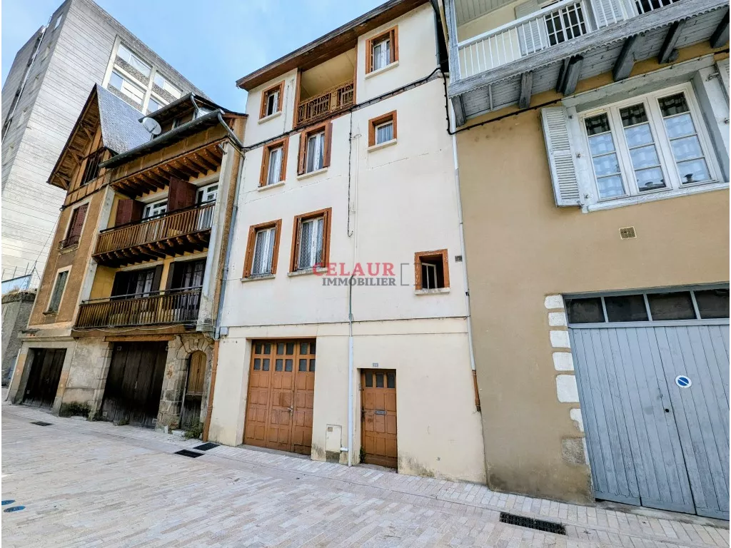 IMMEUBLE DE RAPPORT A RENOVER