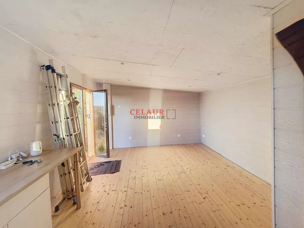 CABANE SUR TERRAIN A BATIR DE 3980 M&sup2;