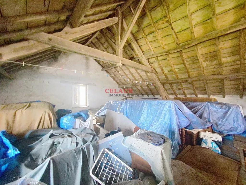 Propri&eacute;t&eacute; rurale isol&eacute;e