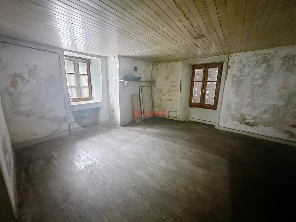 GRANDE MAISON AU FORT POTENTIEL