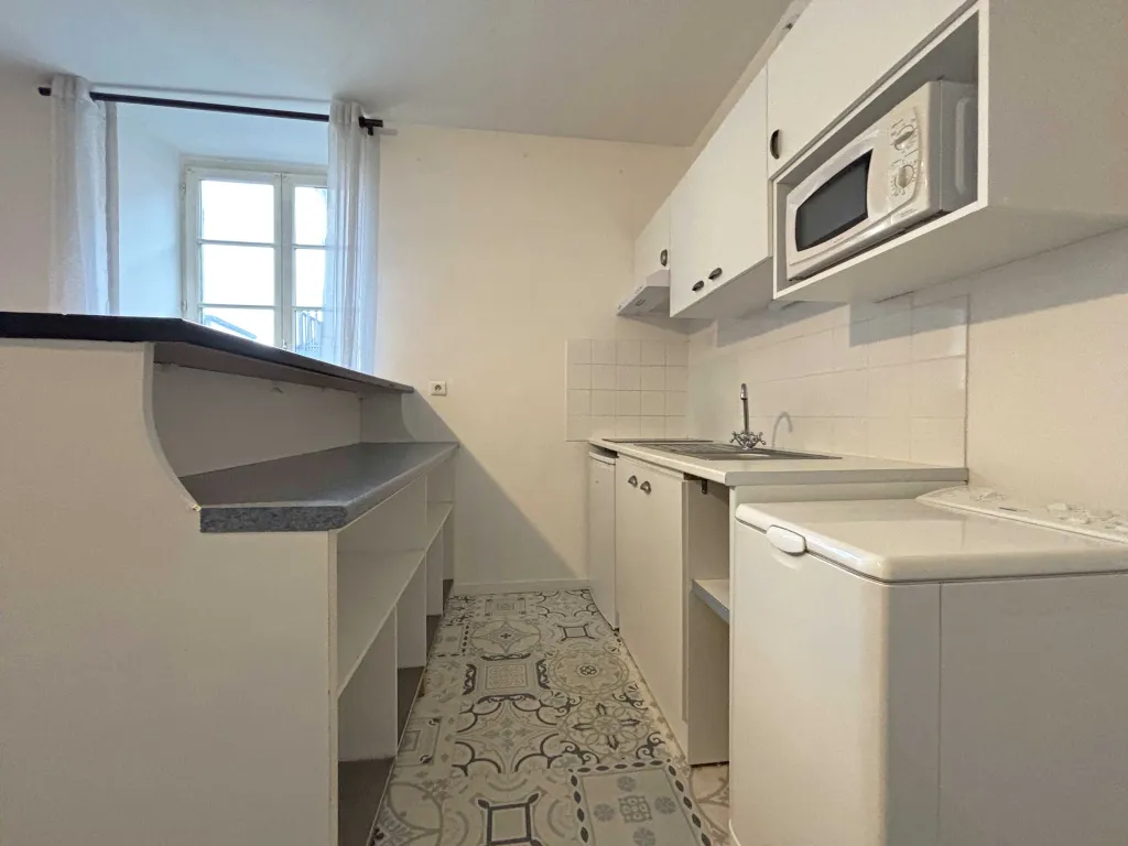 Appartement T2 meubl&eacute;