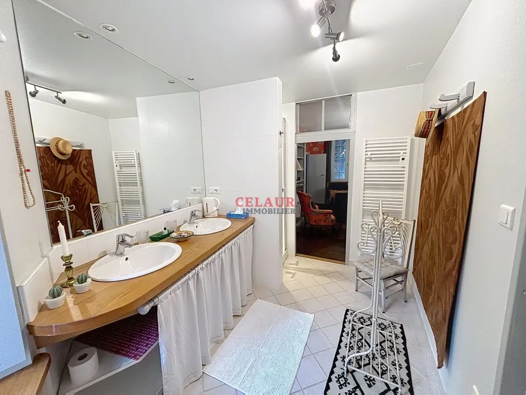 DEMEURE DE CHARME BEAULIEU CENTRE