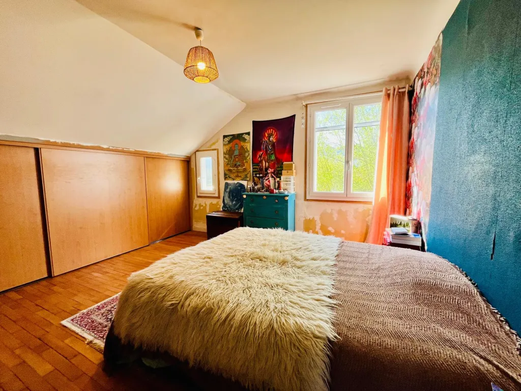 MAISON INVIDIDUELLE AU CALME PROCHE DORDOGNE A PIED