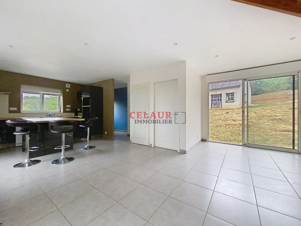 AGREABLE MAISON EN PIERRE ET SA D&Eacute;PENDANCE