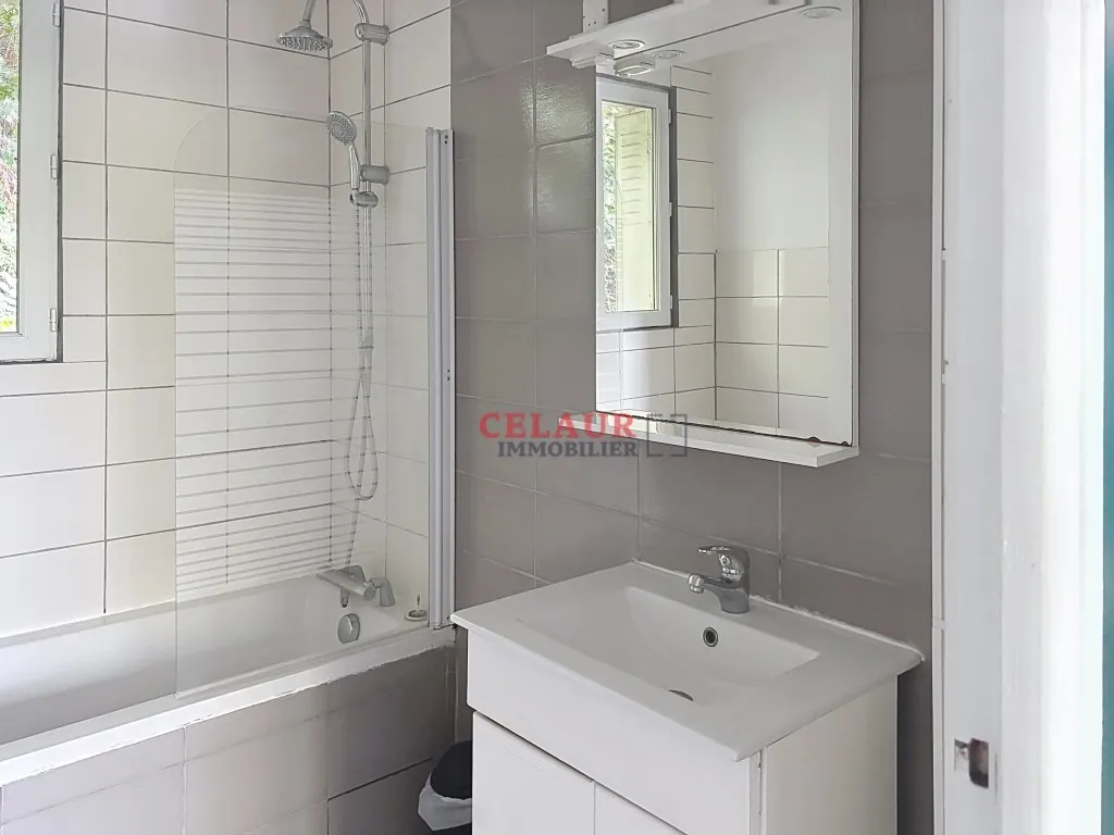 MAISON MEUBLEE AVEC 2 CHAMBRES