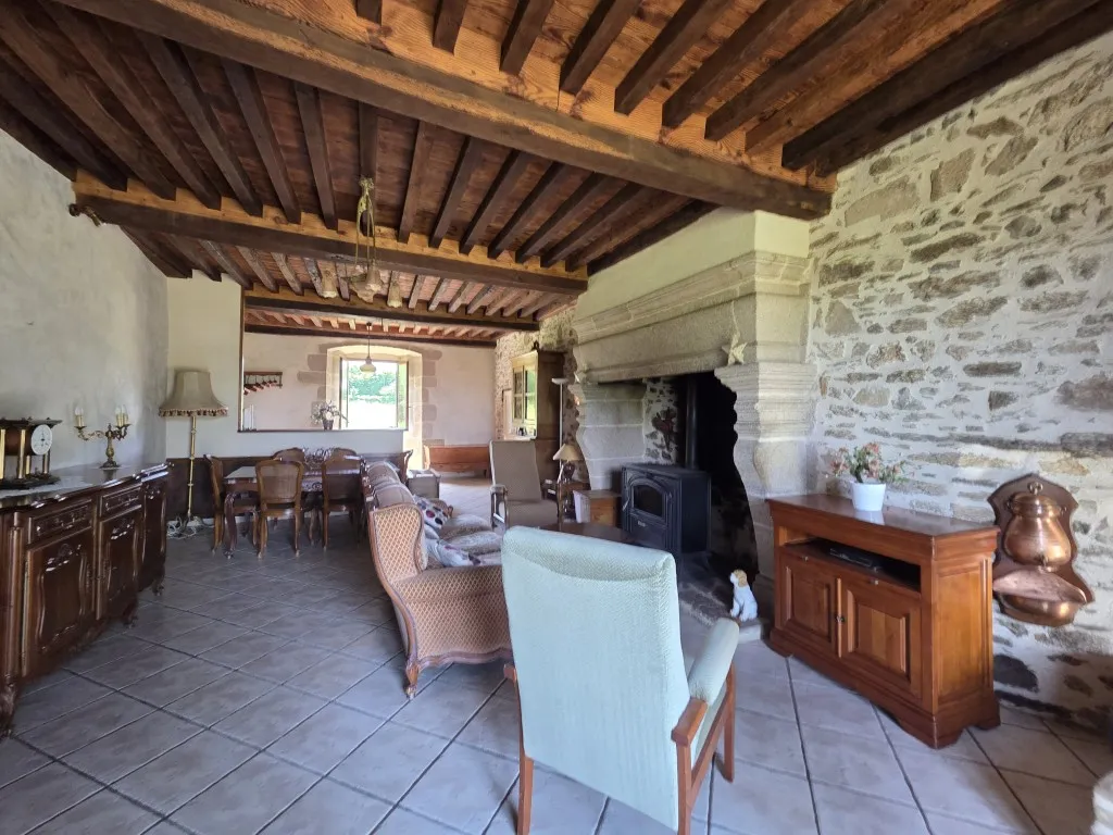 PROPRIETE D'EXCEPTION avec jolie vue